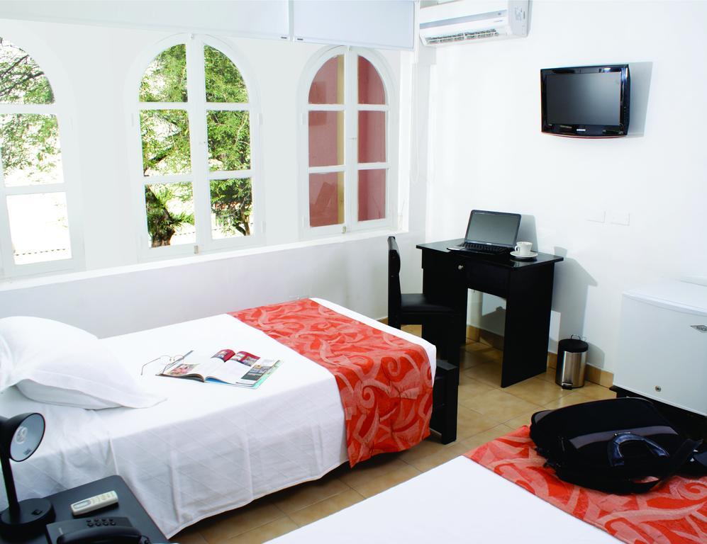 Hotel Edmar Santa Marta  Habitación foto