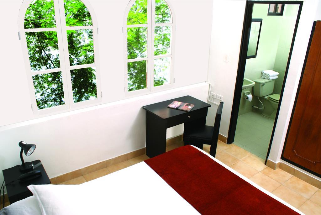 Hotel Edmar Santa Marta  Habitación foto